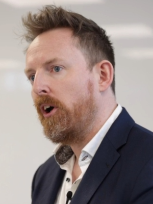 Ronan Speaker Profile Photo